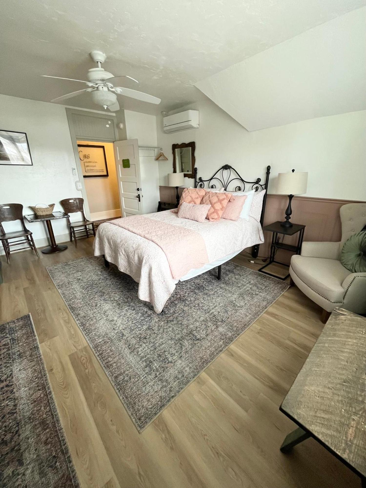 The Panguitch House Hotel Екстериор снимка